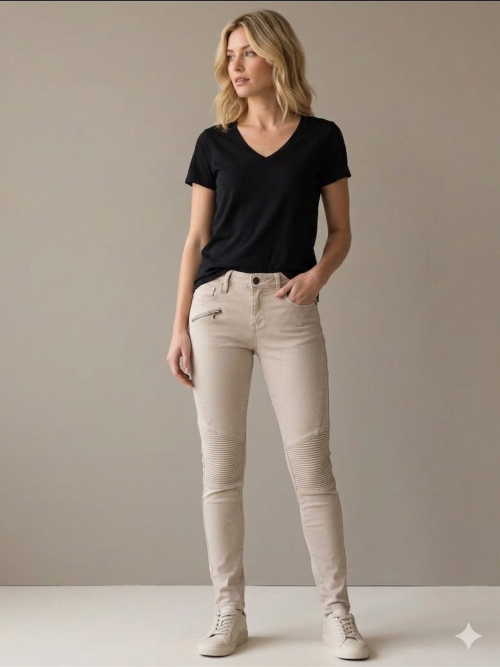 Wishlist Beige Mid-Rise Moto Utilitarian Skinny Jeans- Size Small